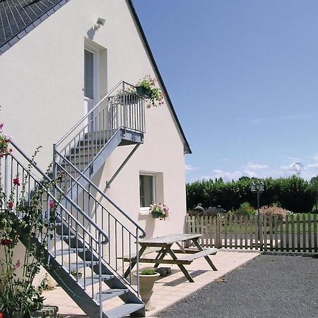 Amazing Apartment In Roz-Landrieux With Kitchen Extérieur photo