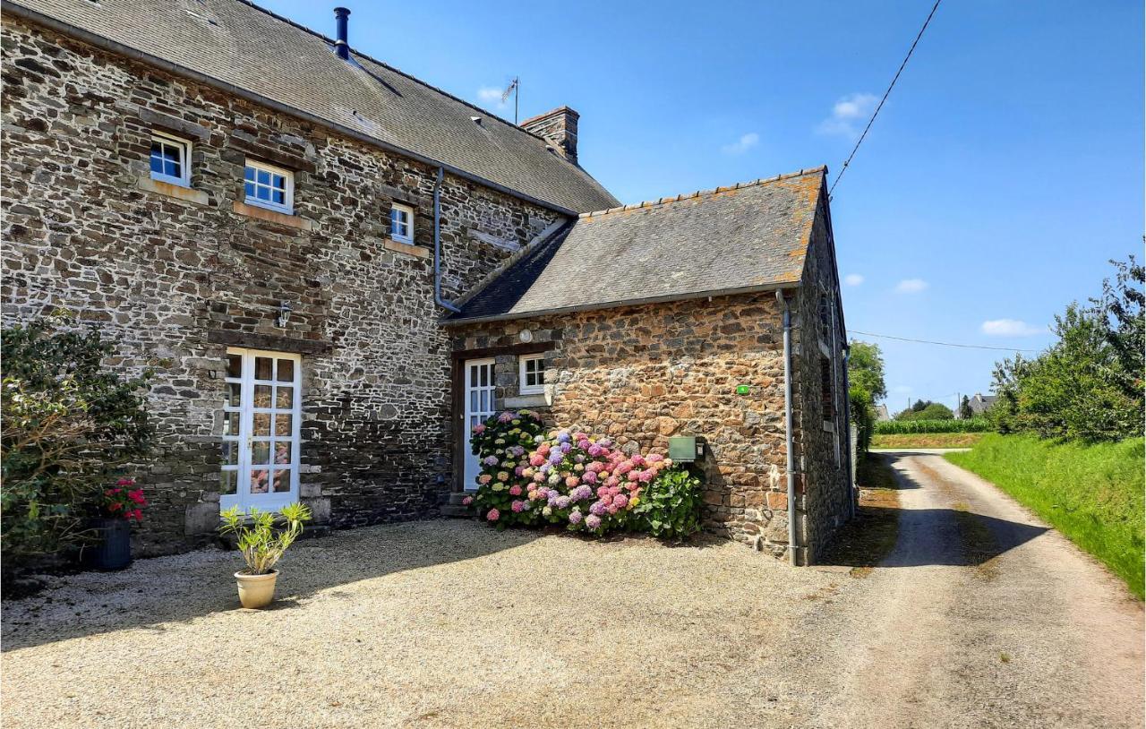 Amazing Apartment In Roz-Landrieux With Kitchen Extérieur photo