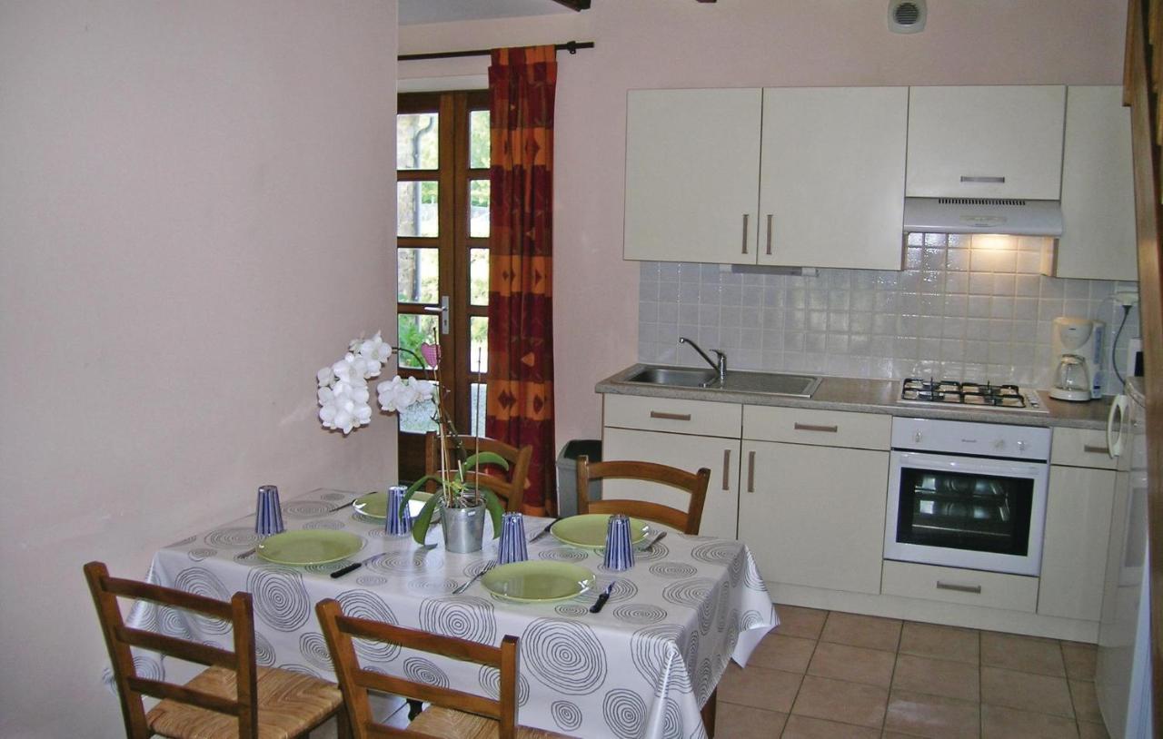 Amazing Apartment In Roz-Landrieux With Kitchen Extérieur photo