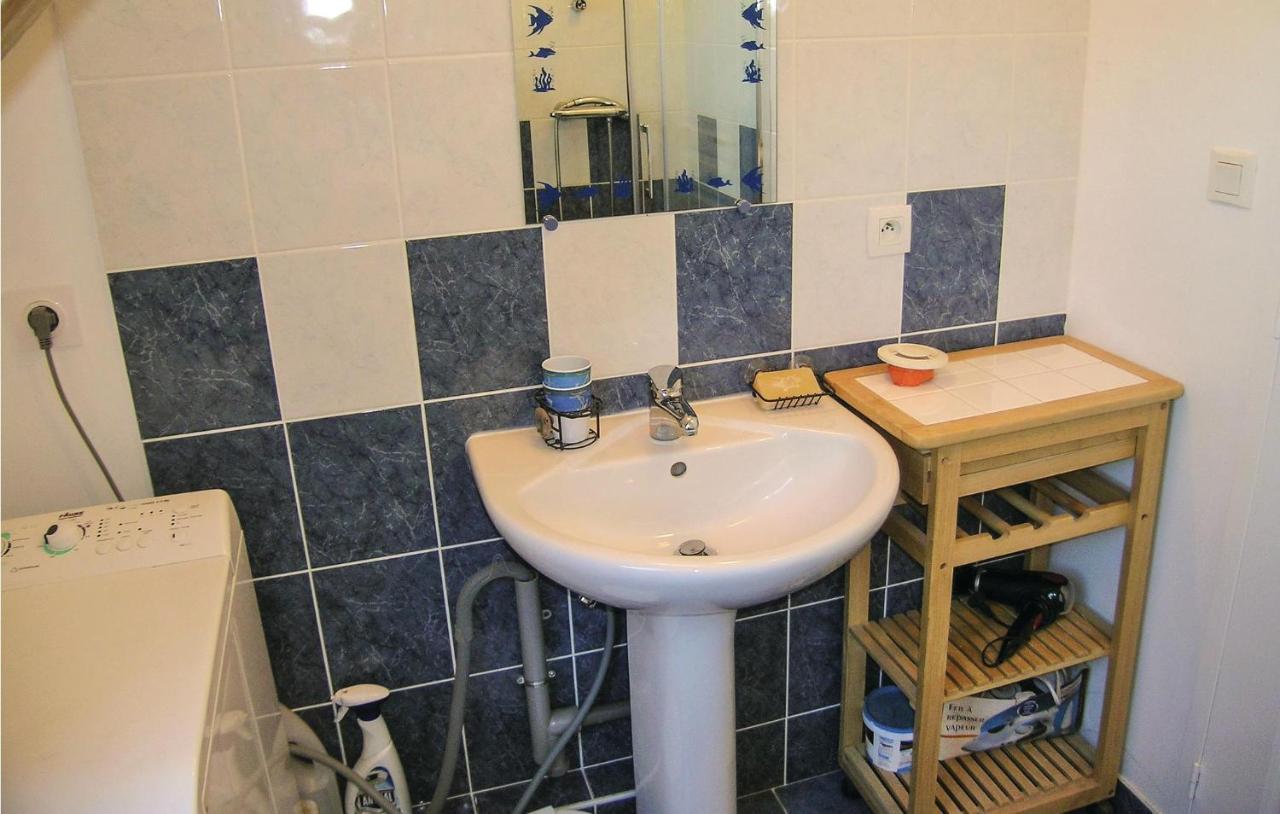 Amazing Apartment In Roz-Landrieux With Kitchen Extérieur photo
